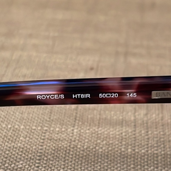 Banana Republic Sunglasses - Picture 4 of 5